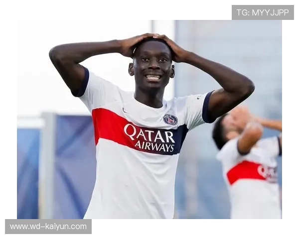巴黎圣日耳曼中锋进球效率极高，值得关注，巴黎圣日耳曼引进球员