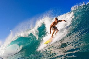 西汉姆联的莫耶斯：铁锤帮的铁血精神，莫耶斯年薪西汉姆联