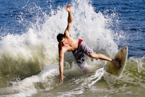 外网热议T1长期统治S赛，是否影响项目生态？