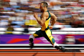 体育新闻中心体能测试现场，体能测试新闻标题